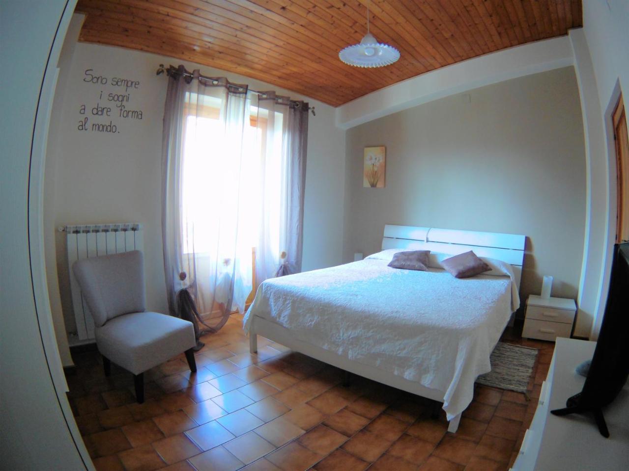 Massa d'Albe B&B A Casa Di Nonna מראה חיצוני תמונה