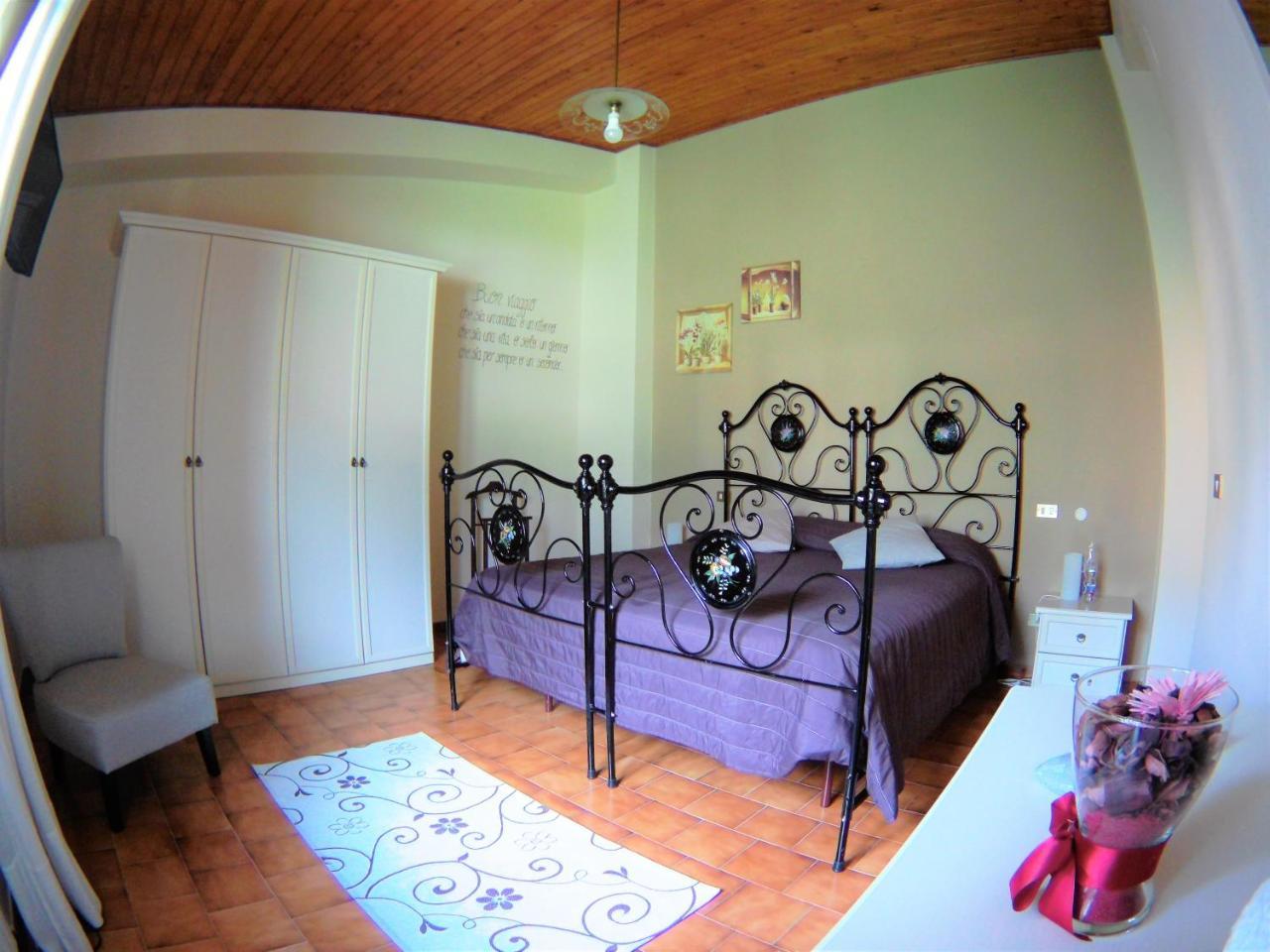 Massa d'Albe B&B A Casa Di Nonna מראה חיצוני תמונה
